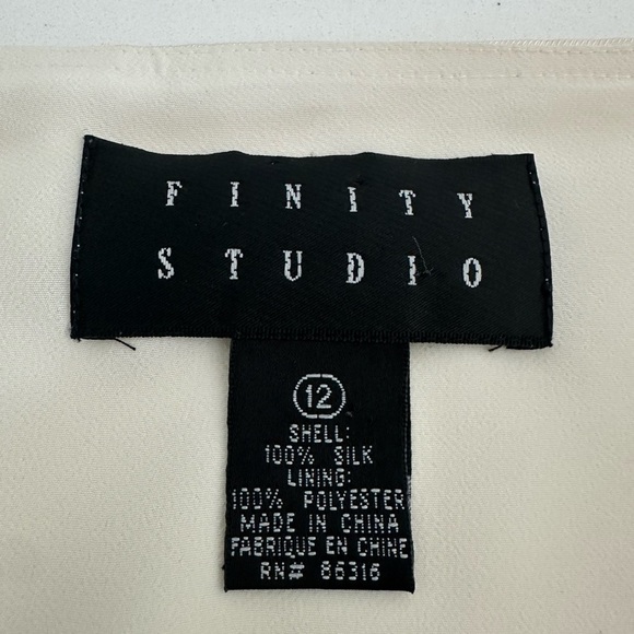 Blue Mini Wrap Skirt for Casual Resort Wear - Picture 4 of 8